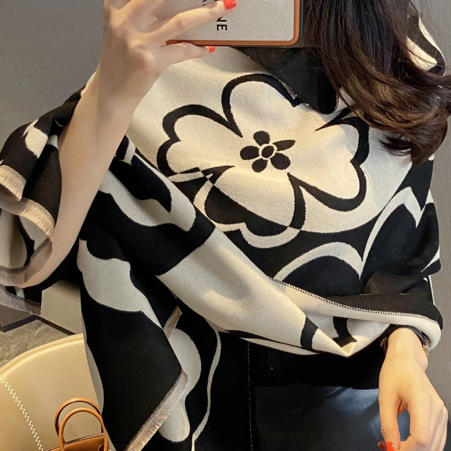 The CamellaNoir™ Shawl