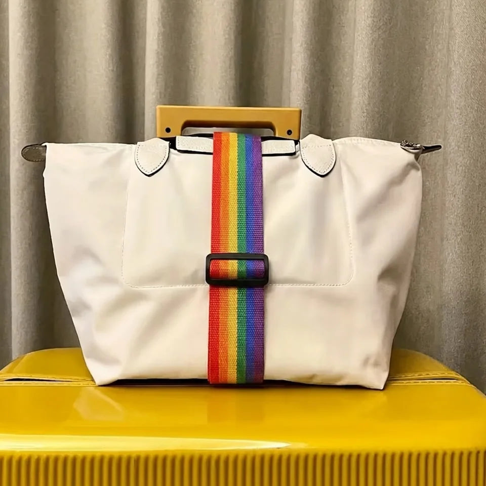 VoyaStrap™: Connect Your Suitcases and Breeze Worry Free Through Any Airport